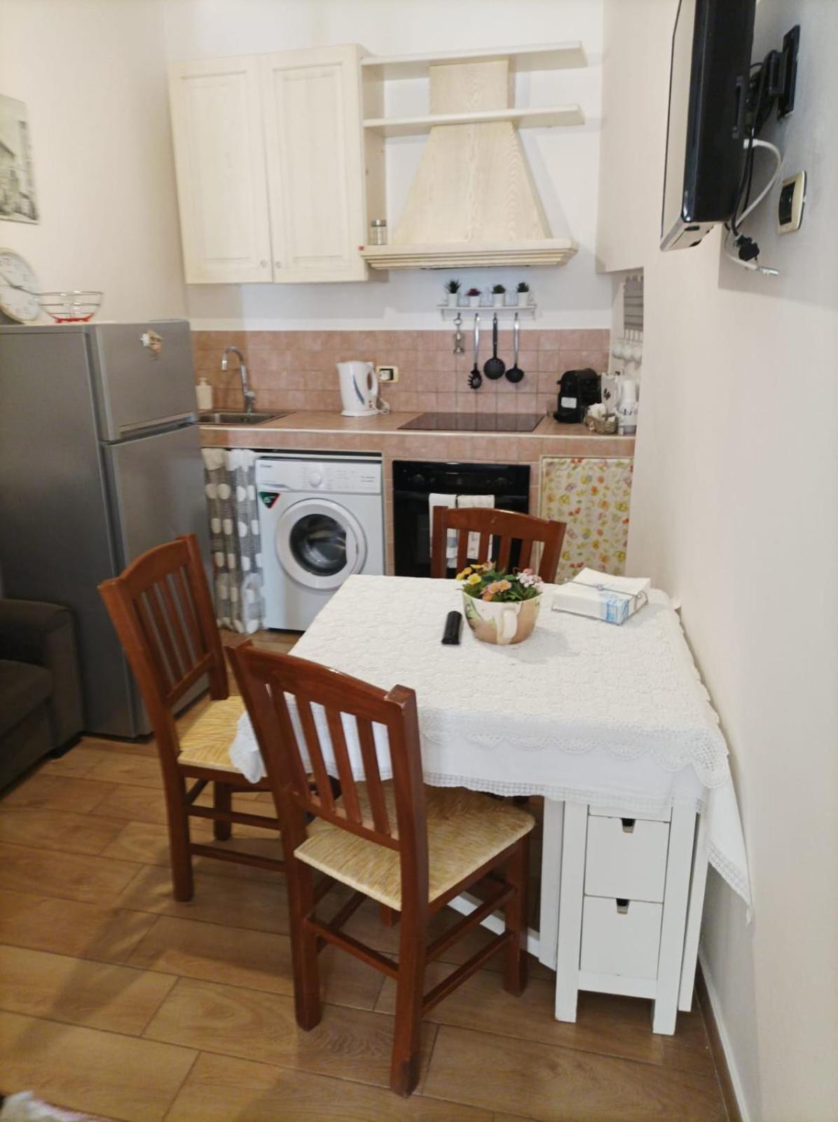 Appartement L' Altra Casa à Bari Extérieur photo