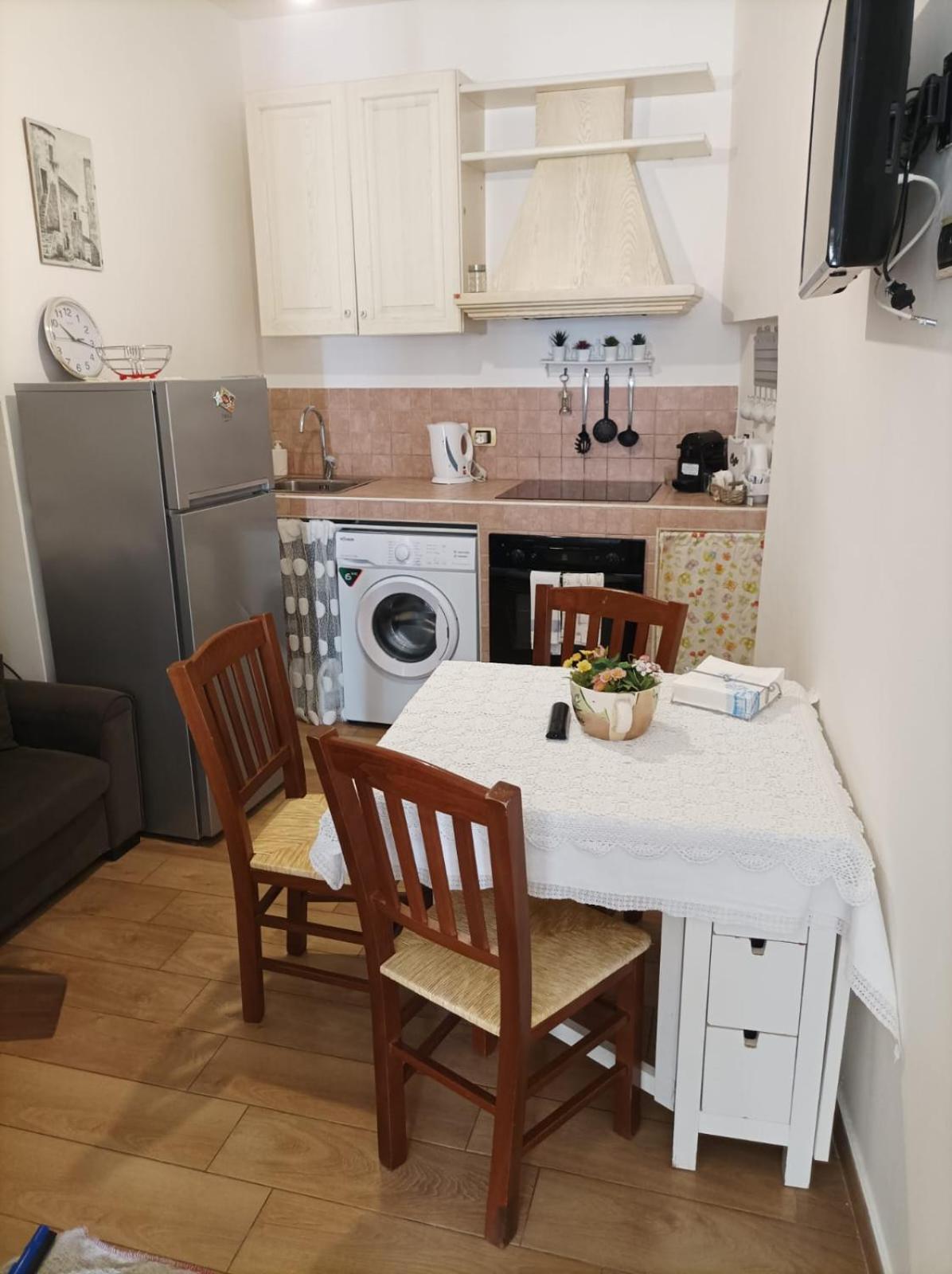 Appartement L' Altra Casa à Bari Extérieur photo